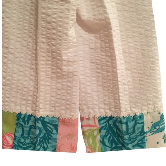Lilly Pulitzer White Cropped Pants w/ Mixed Lily Print Hemline, Sz 4/Small, EUC - Picture 9 of 13